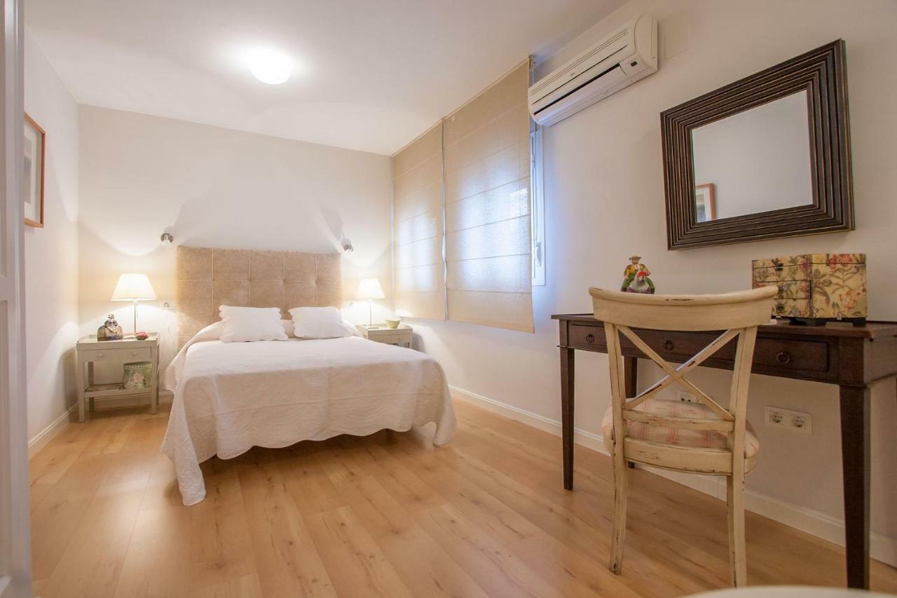 Medina Apartment And Parking Historical Center Seville Ngoại thất bức ảnh