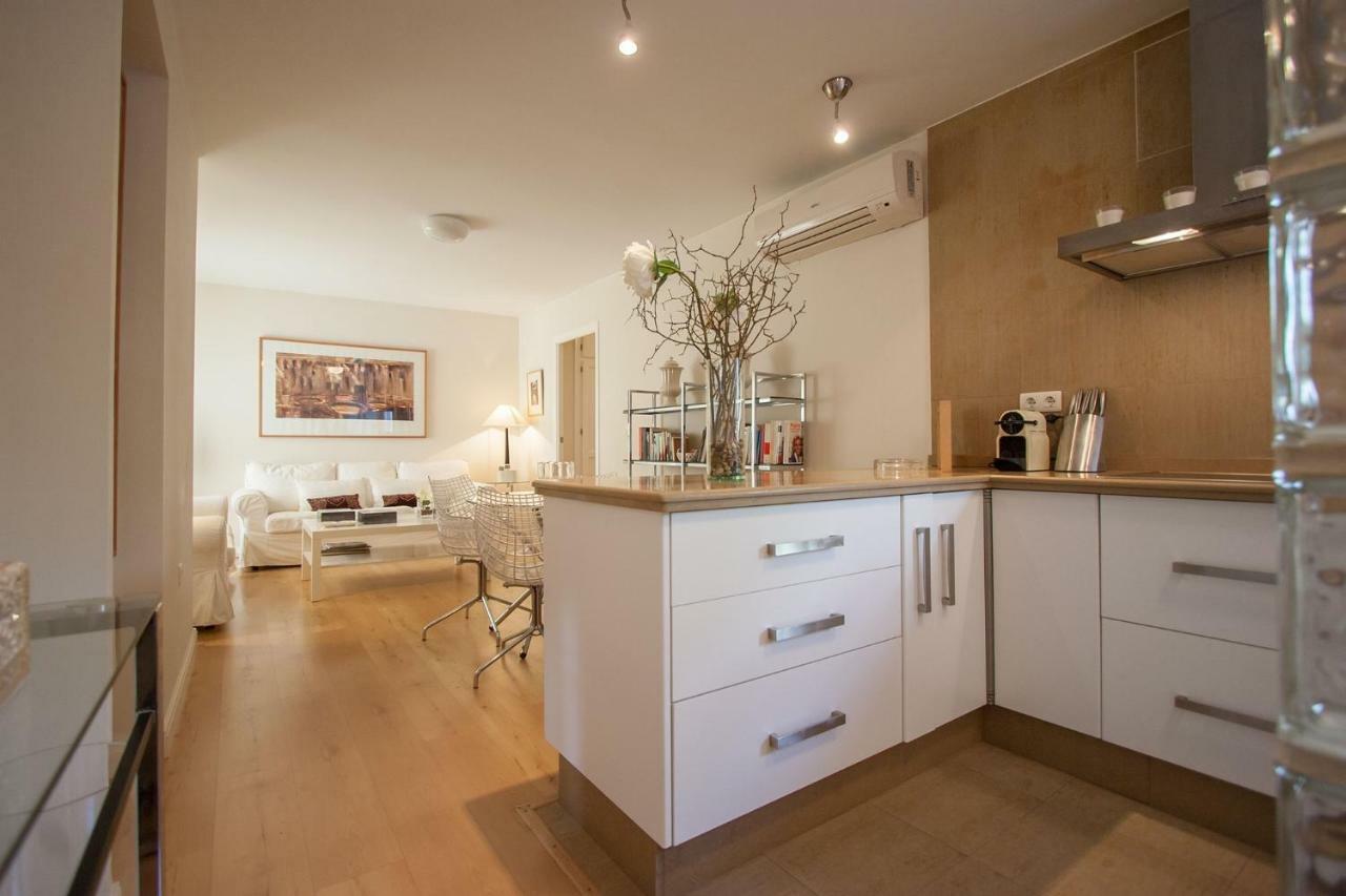 Medina Apartment And Parking Historical Center Seville Ngoại thất bức ảnh