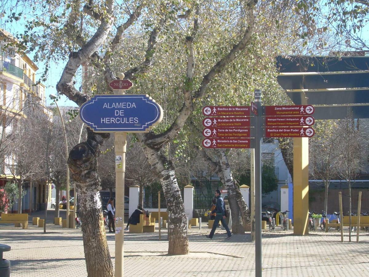 Medina Apartment And Parking Historical Center Seville Ngoại thất bức ảnh